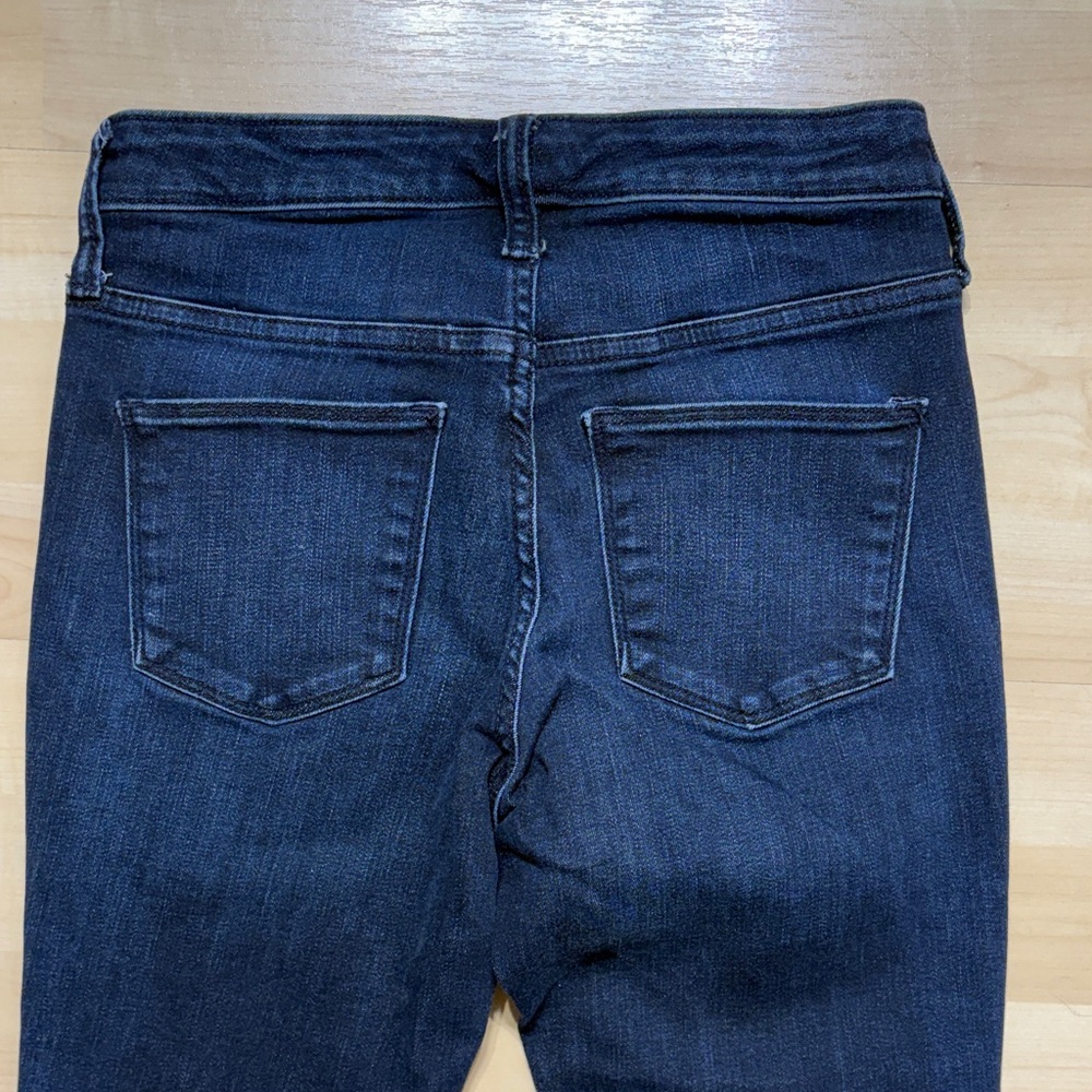 Universal Thread Women's Dark Blue Skinny Jeans - Picture 6 of 10
